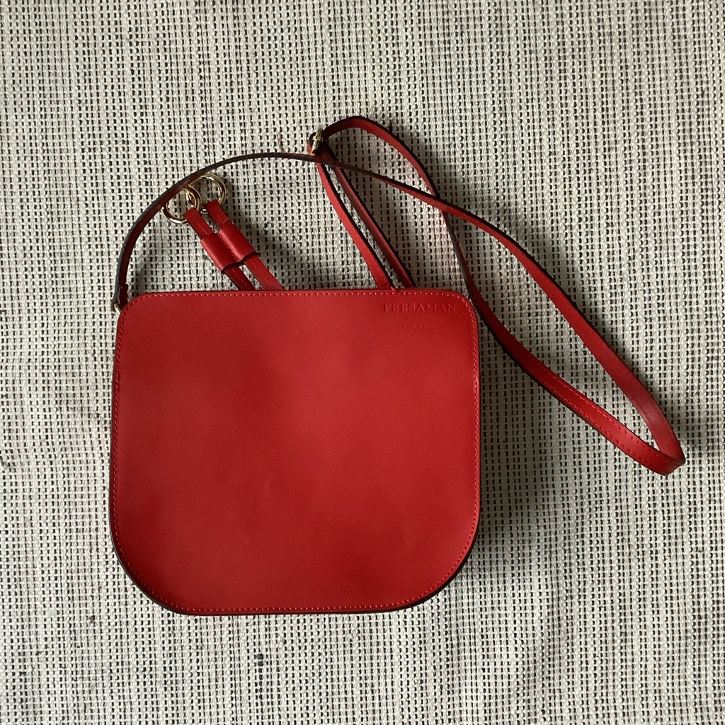 Persaman New York Red Crossbody Bag